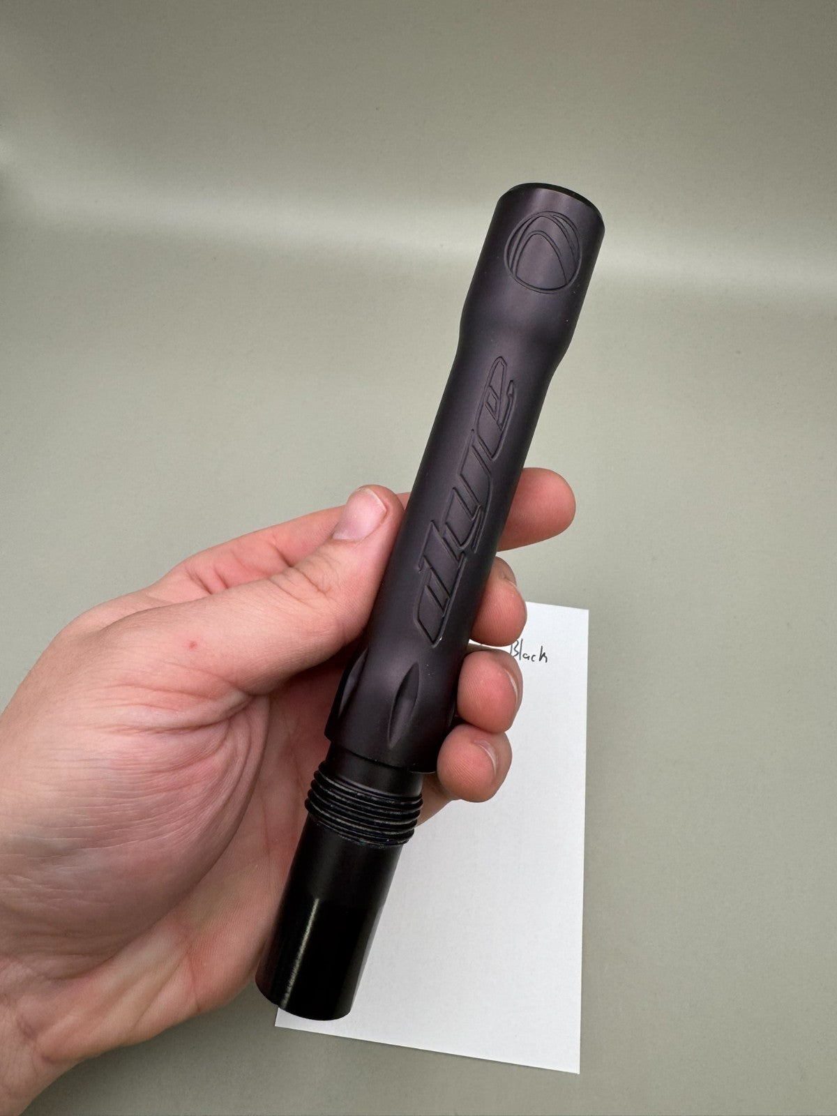 Dye UL Back-Satin Black 688 Bore Old Angel Thread