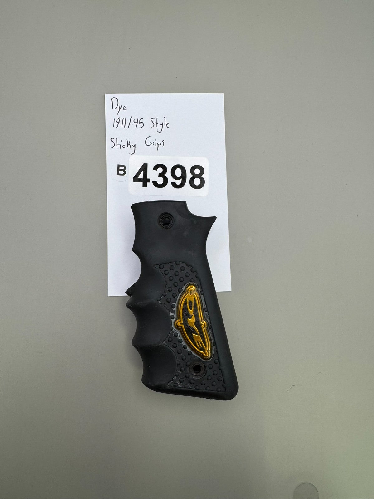 Dye 1911/45 Style Sticky Grips-Black