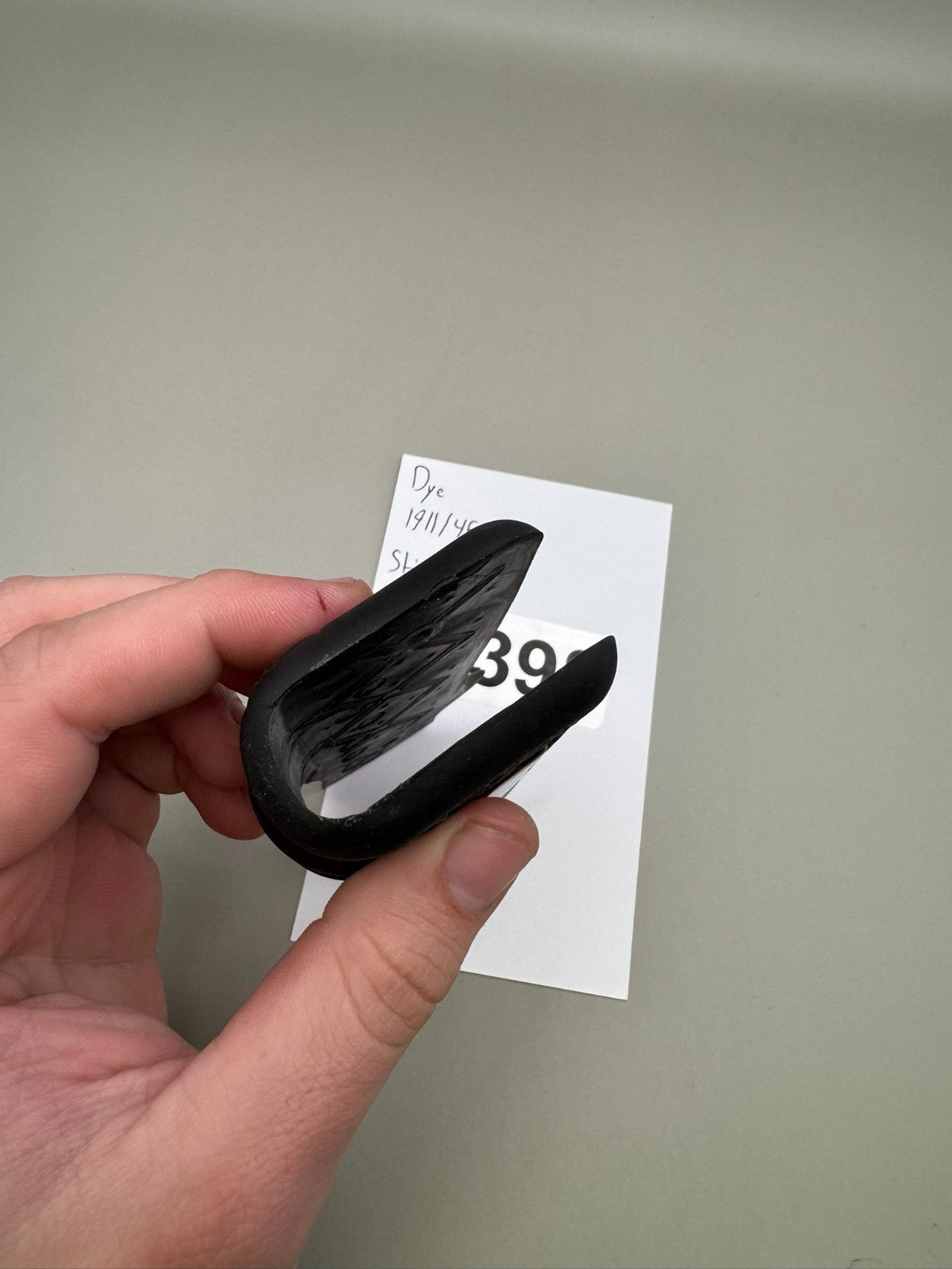 Dye 1911/45 Style Sticky Grips-Black