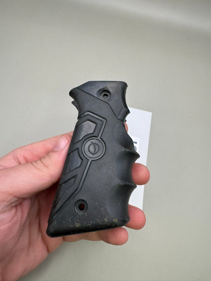 Smart Parts 1911/45 Style Grips-Black