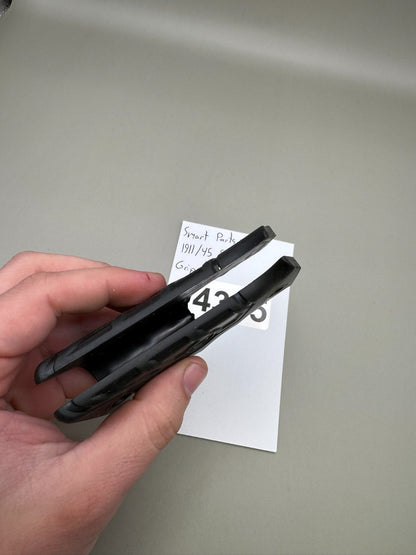 Smart Parts 1911/45 Style Grips-Black