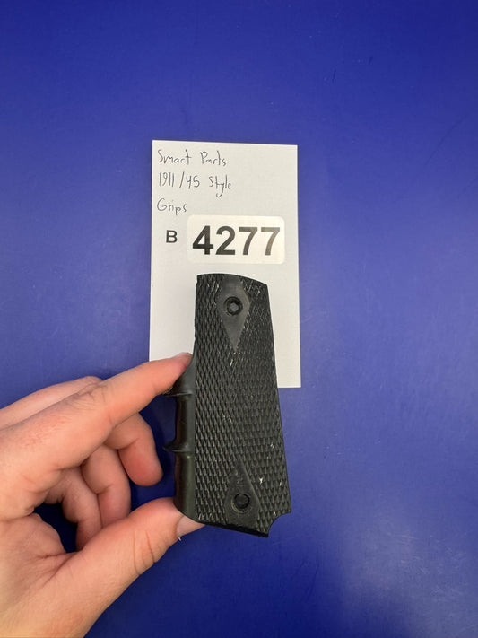 Smart Parts 1911/45 Style Grips-Black
