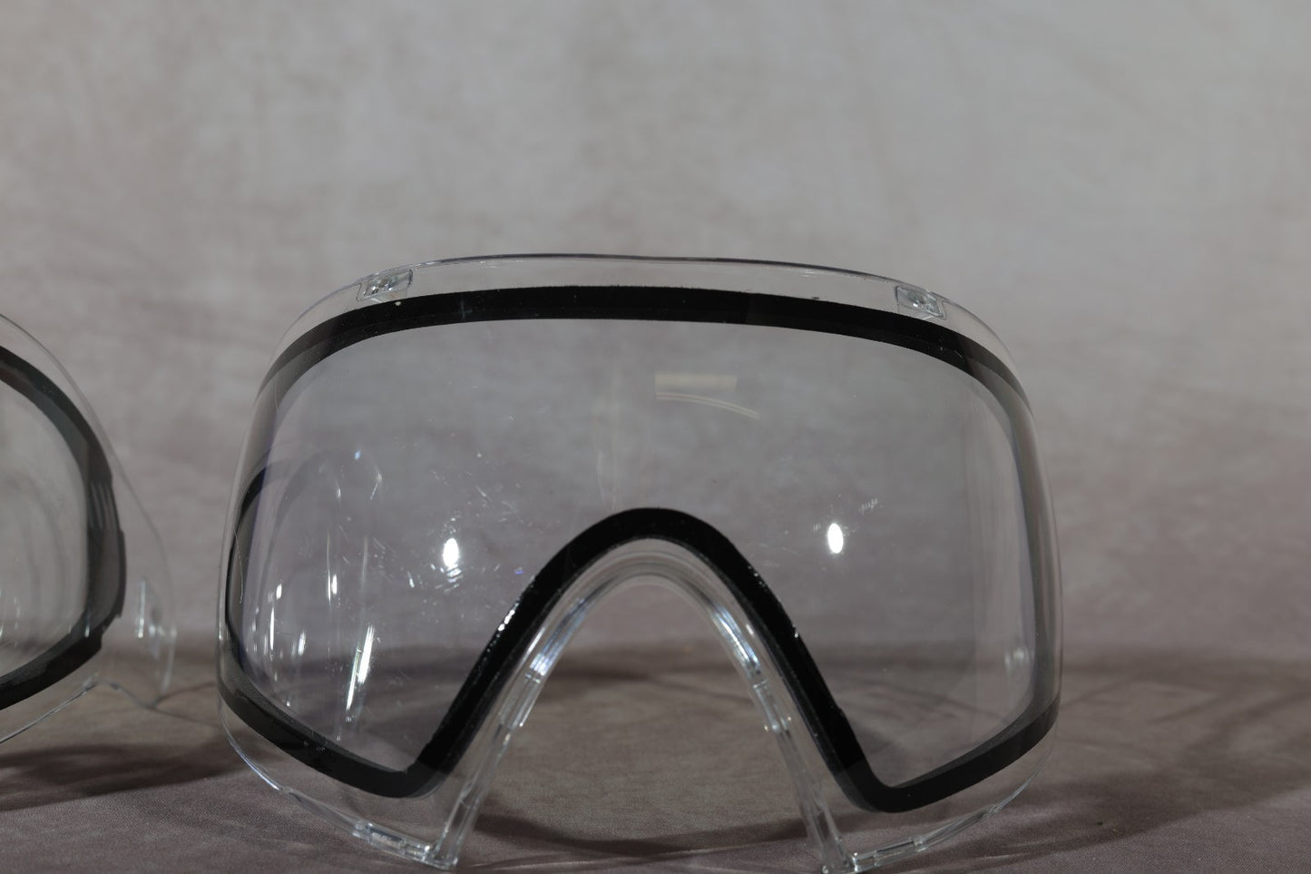 Dye Invision Lens x 2 + Case