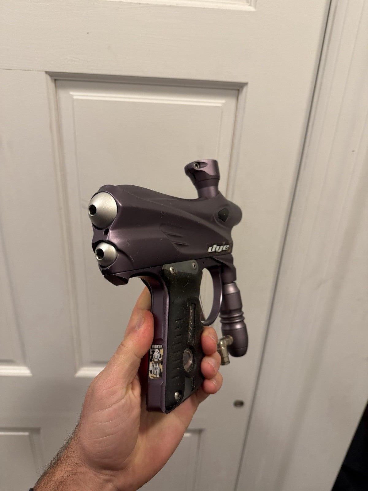 Dye Dm4 Paintball Marker