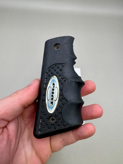 Phat PB 1911/45 Style Grips-Black
