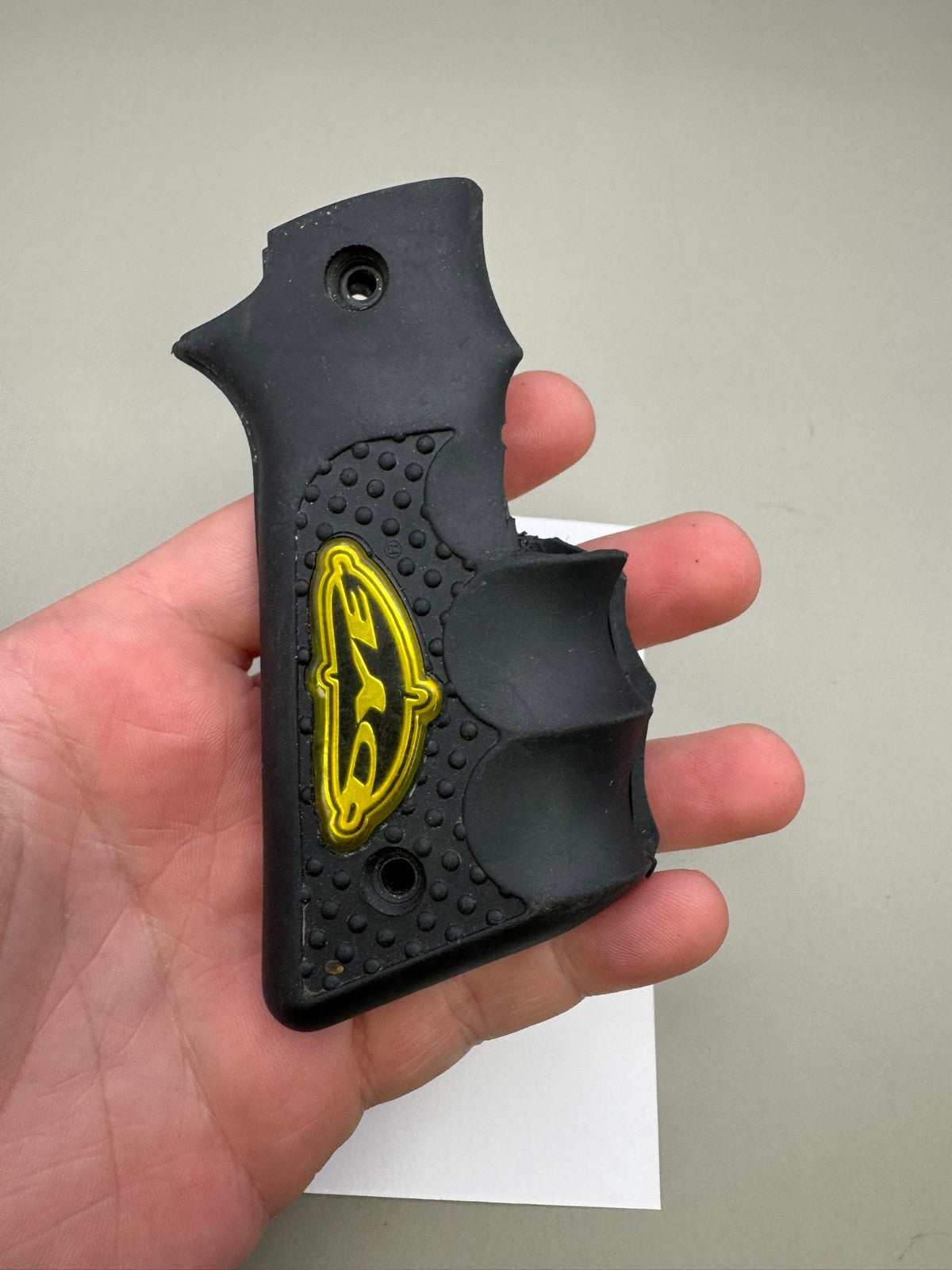 Dye 1911/45 Style Sticky Split Grips-Black