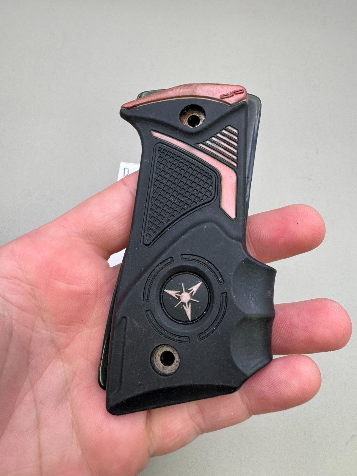 Dangerous Power PB 1911/45 Style Grips-Black