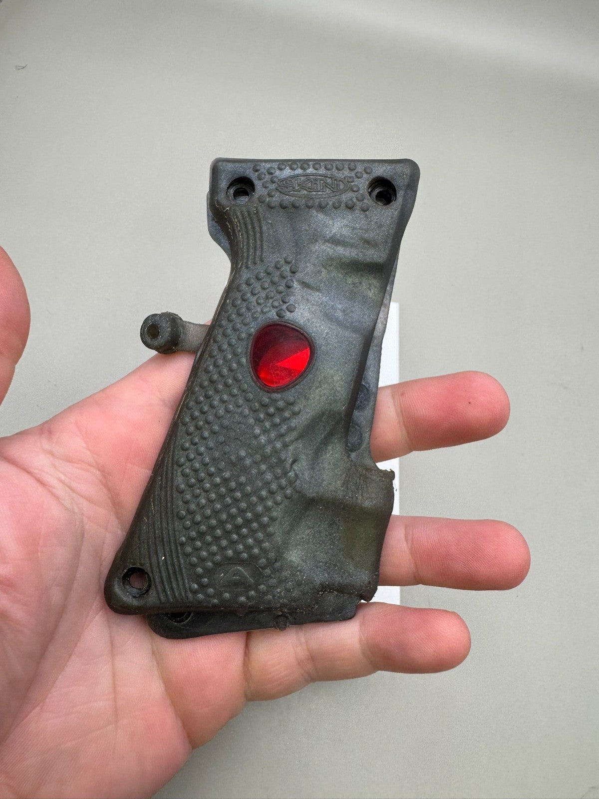 WDP Angel LCD Grips-Grey