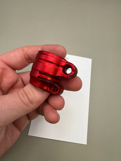 Planet Eclipse LV 1 Clamping Feedneck-Satin Red