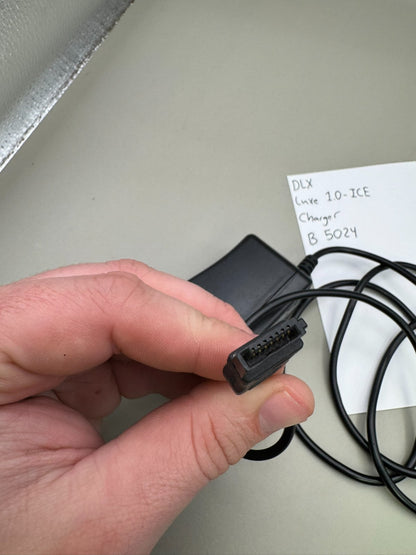 DLX LUXE 1.0-ICE Charger