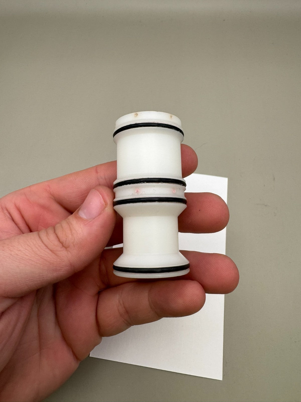 Smart Parts Shocker SFT Delrin Bolt Sleeve-White