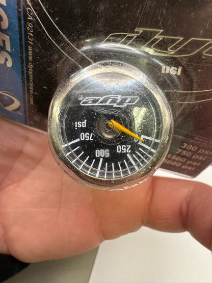 Dye Paintball Gauge O-750 PSI NOS