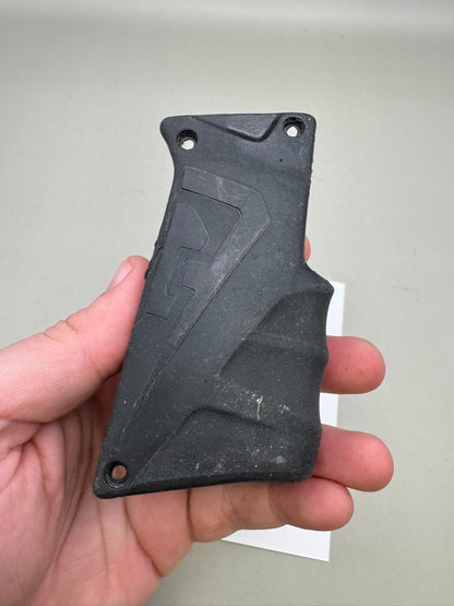 Field One Force V1/V2 Grips-Matte Black
