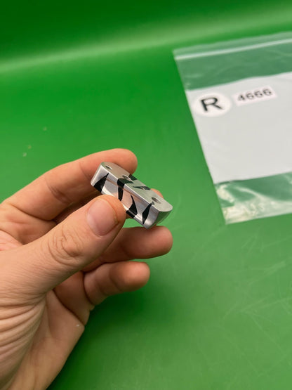 Tiger Luxe Rail