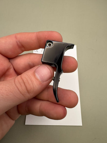 Mac Dev PB 06 Cyborg Trigger-Gloss Black