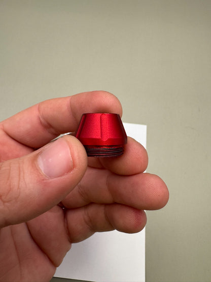 Mac Dev PB 06 Cyborg Ram Cap-Gloss Red