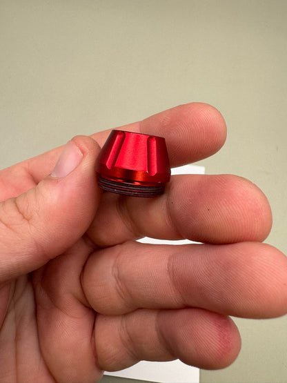 Mac Dev PB 06 Cyborg Ram Cap-Gloss Red