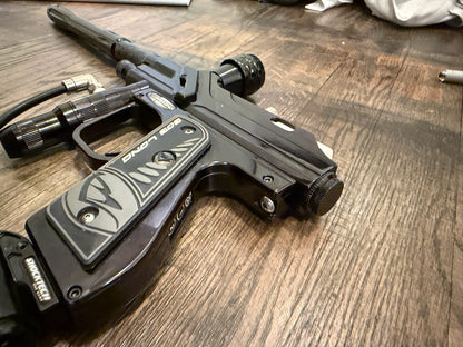 Black Defiance 2 Bob Long / Field One Paintball Marker