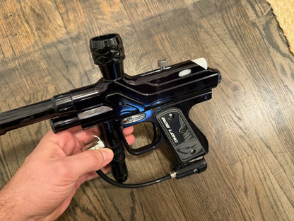 Black Defiance 2 Bob Long / Field One Paintball Marker