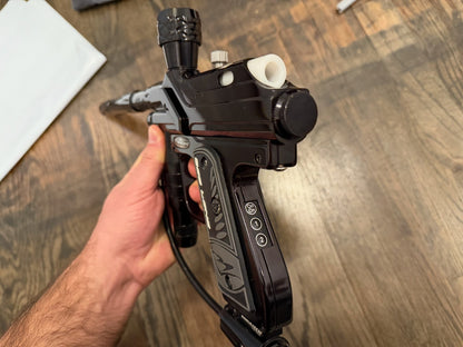 Black Defiance 2 Bob Long / Field One Paintball Marker