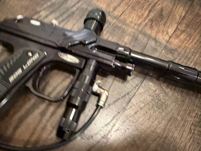 Black Defiance 2 Bob Long / Field One Paintball Marker