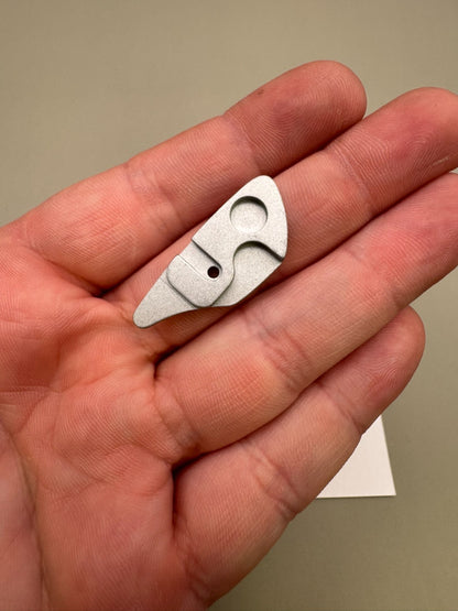 Dye DM7 Eye Covers-Satin Silver