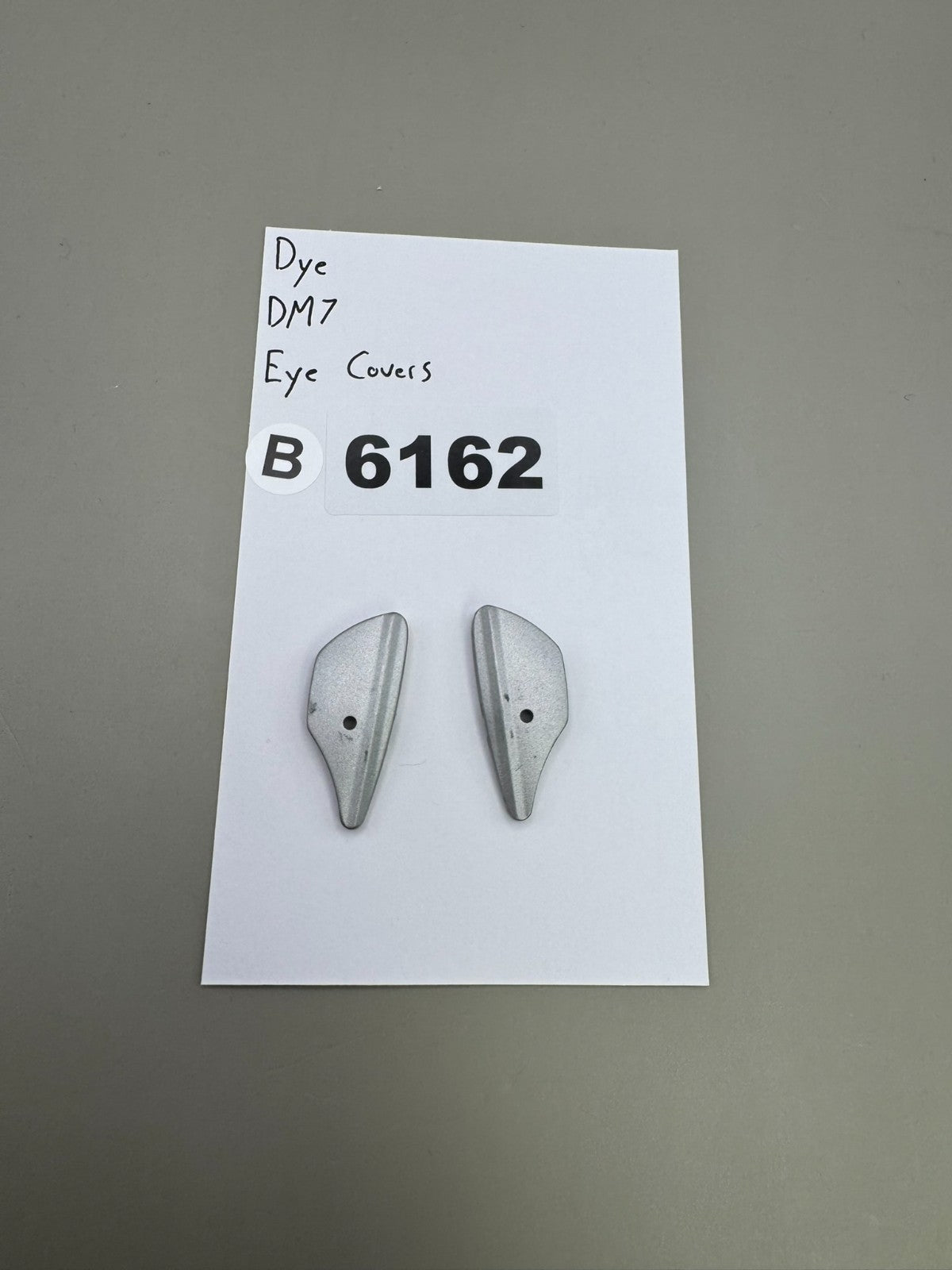 Dye DM7 Eye Covers-Satin Silver