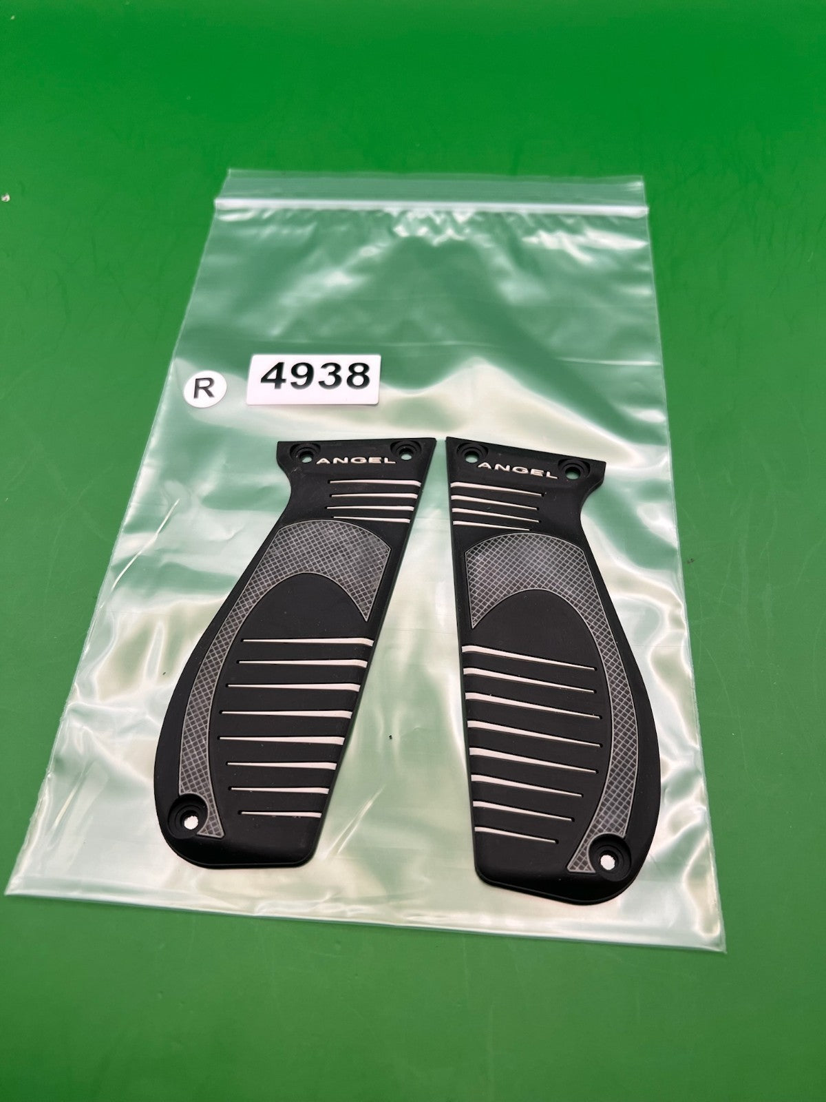 06 Angel Speed Grips