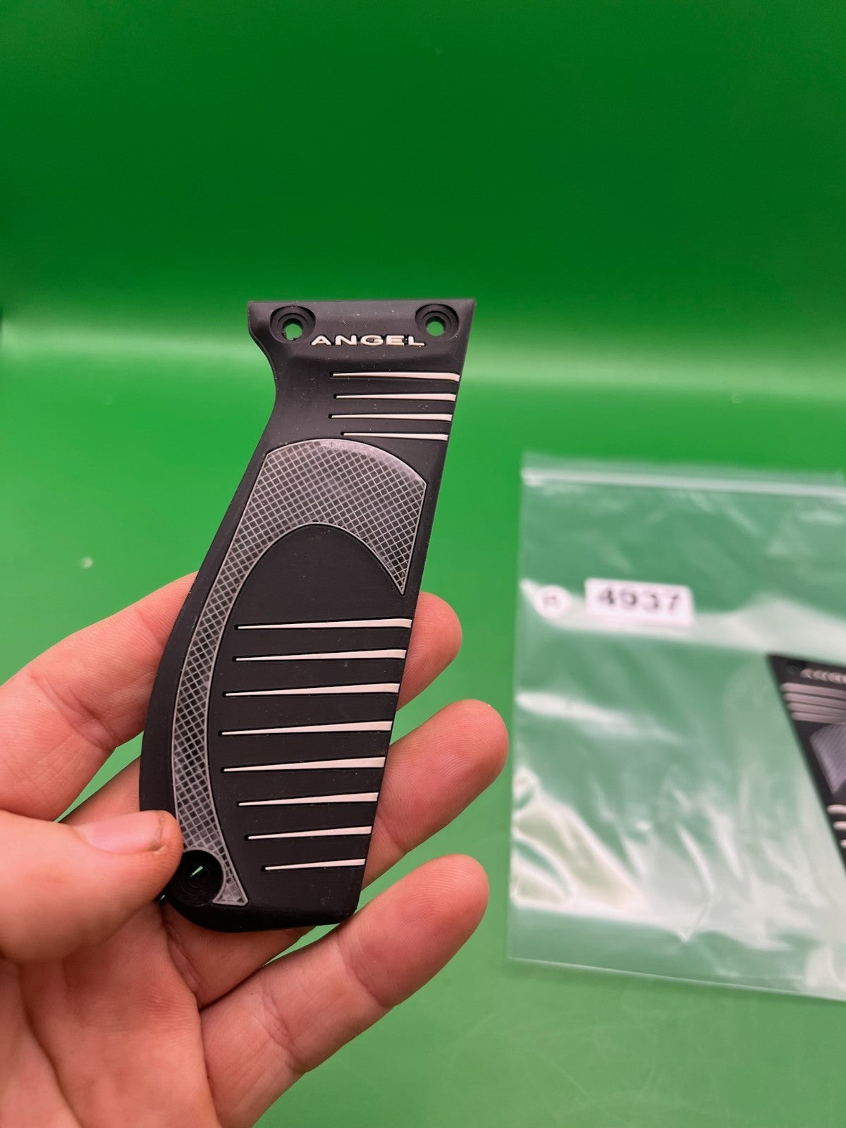 06 Angel Speed Grips