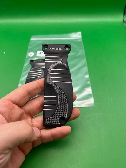 06 Angel Speed Grips