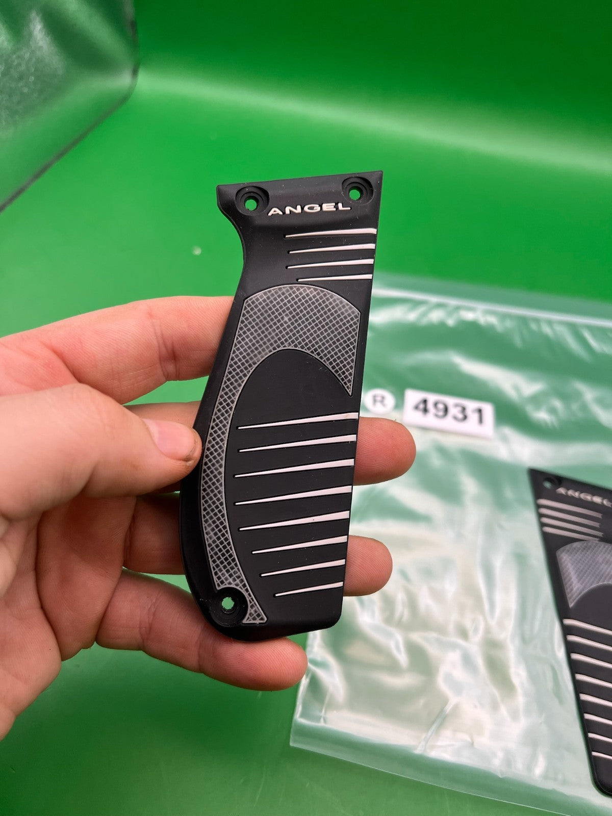 06 Angel Speed Grips