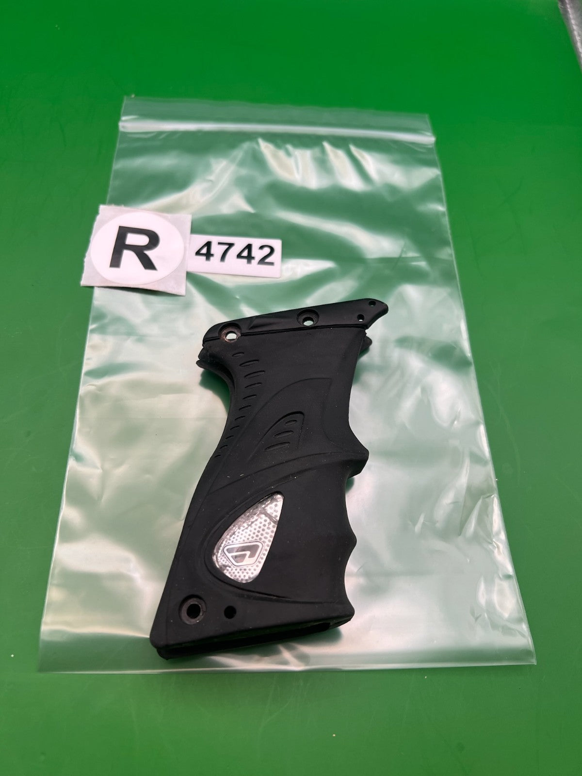 Proto/Dye Grips