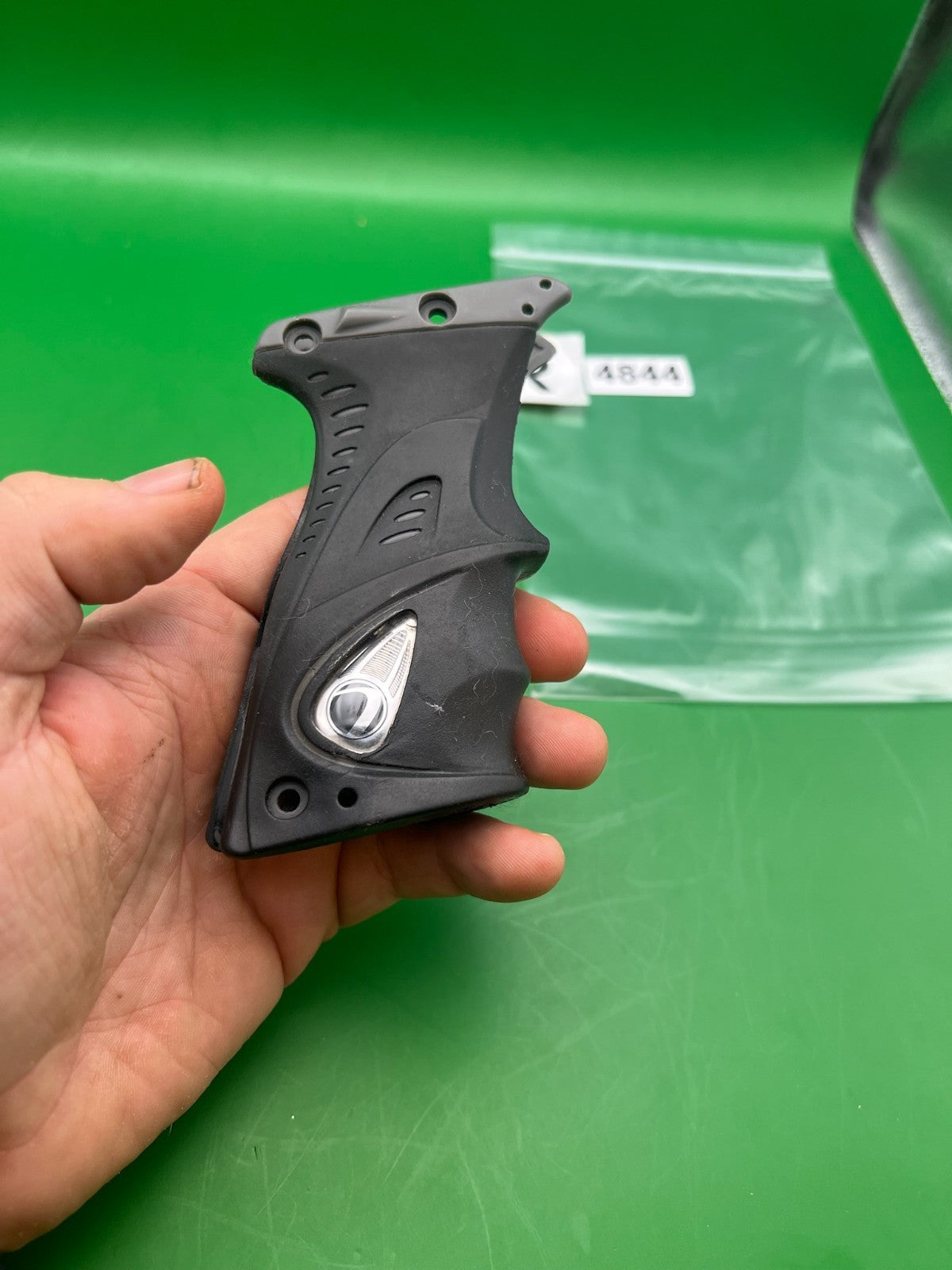 Dye Grips