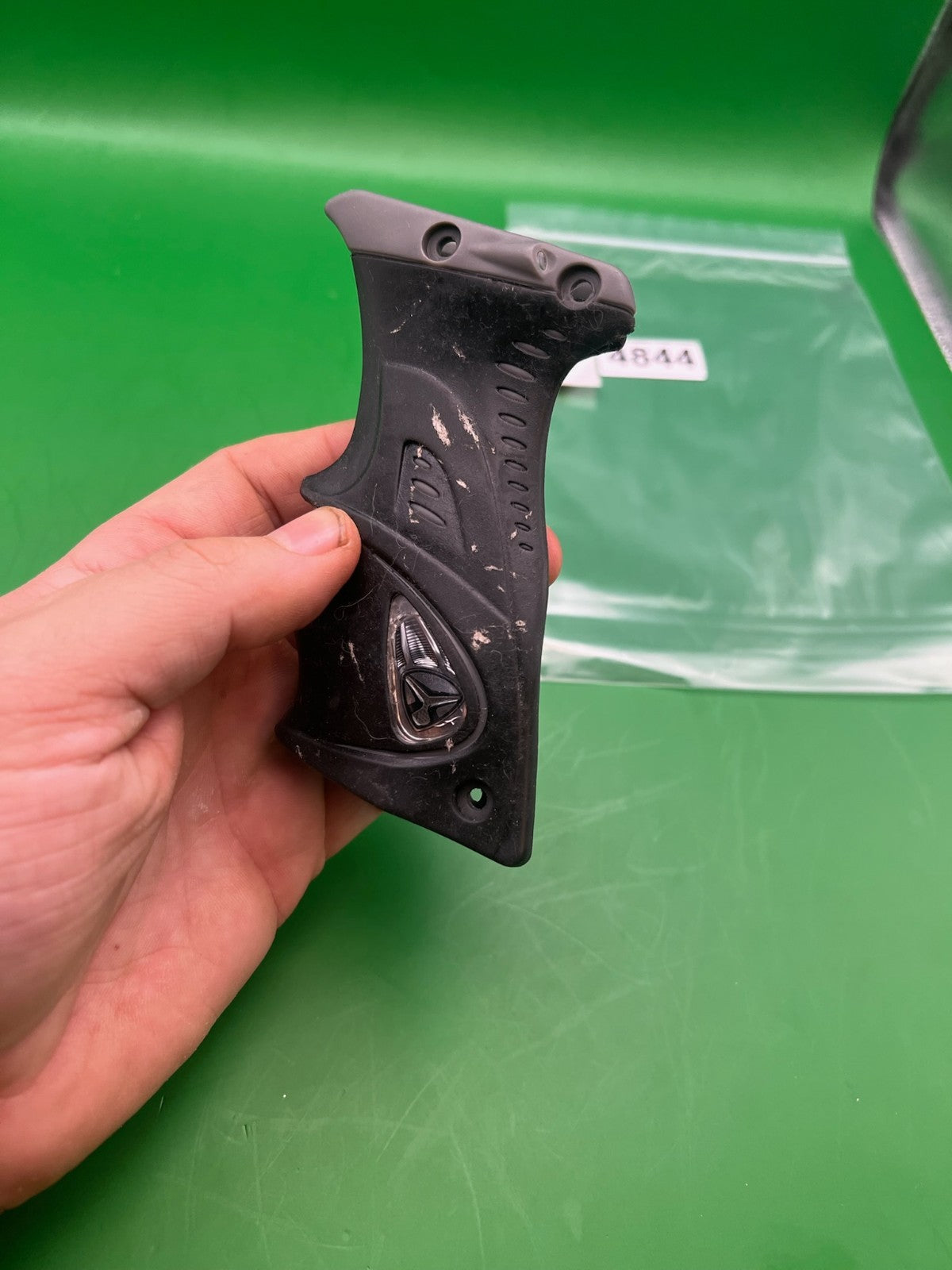 Dye Grips
