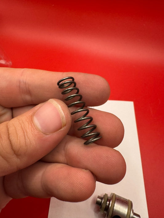 AKA LMP Viking Valve Kit Silver