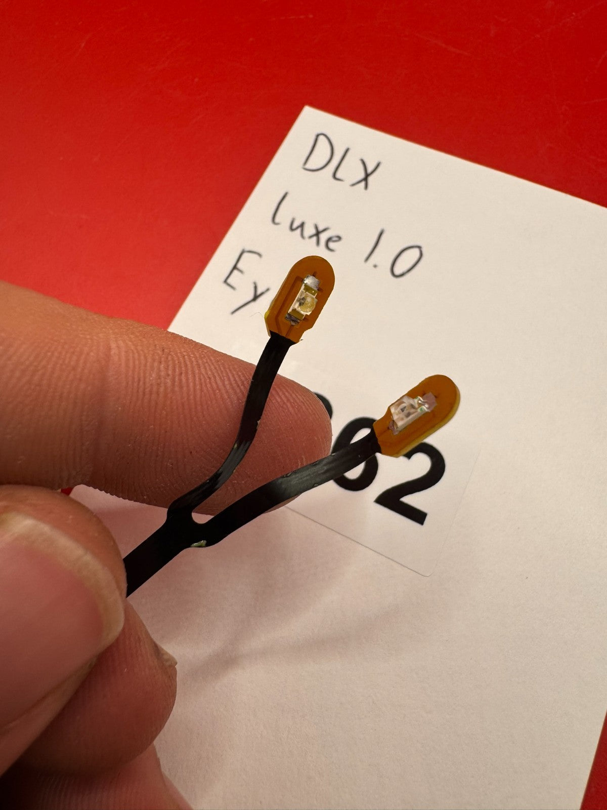 DLX Luxe 1.0 Eyes