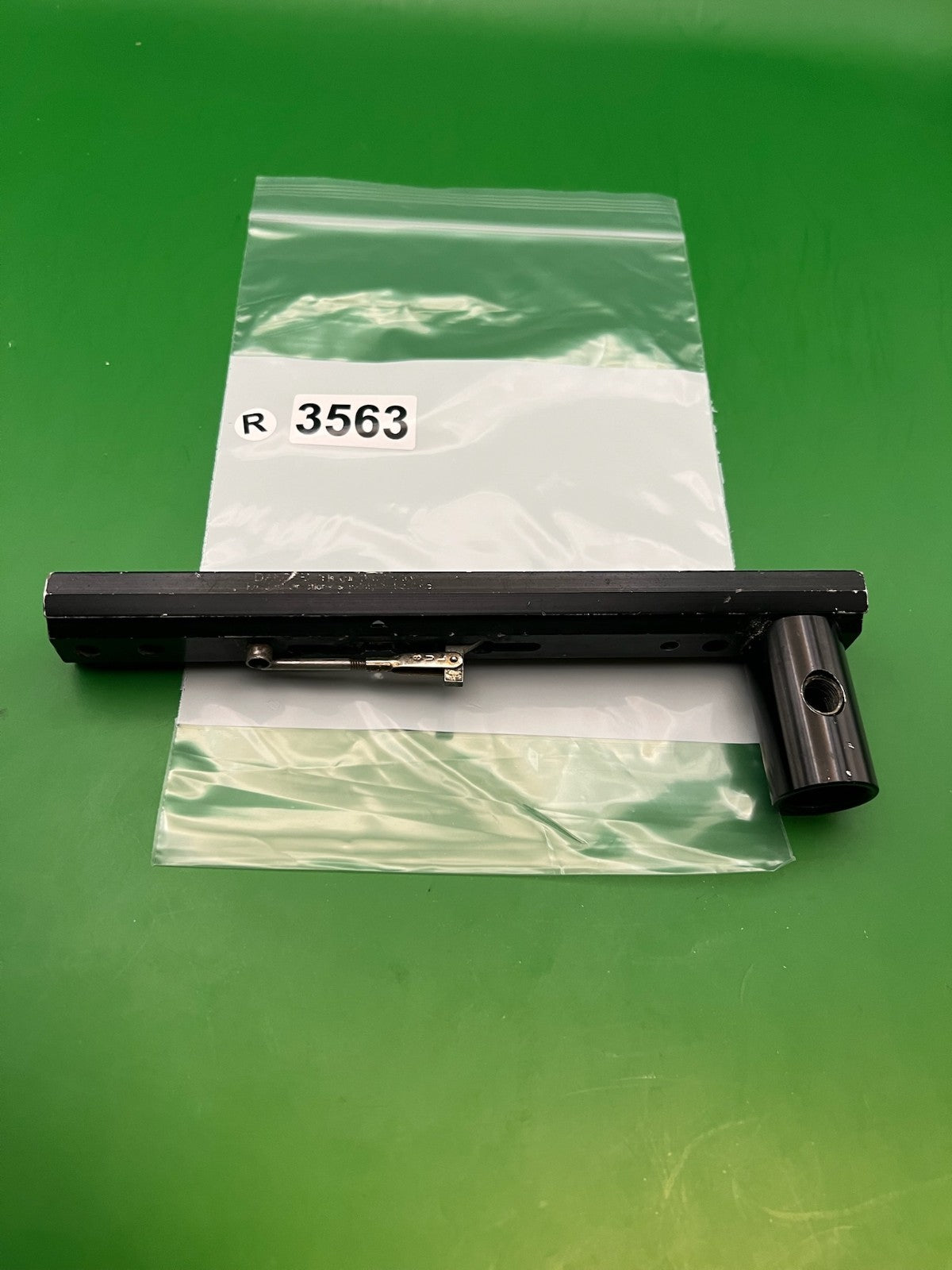Automag Rail with Vasa and Sear