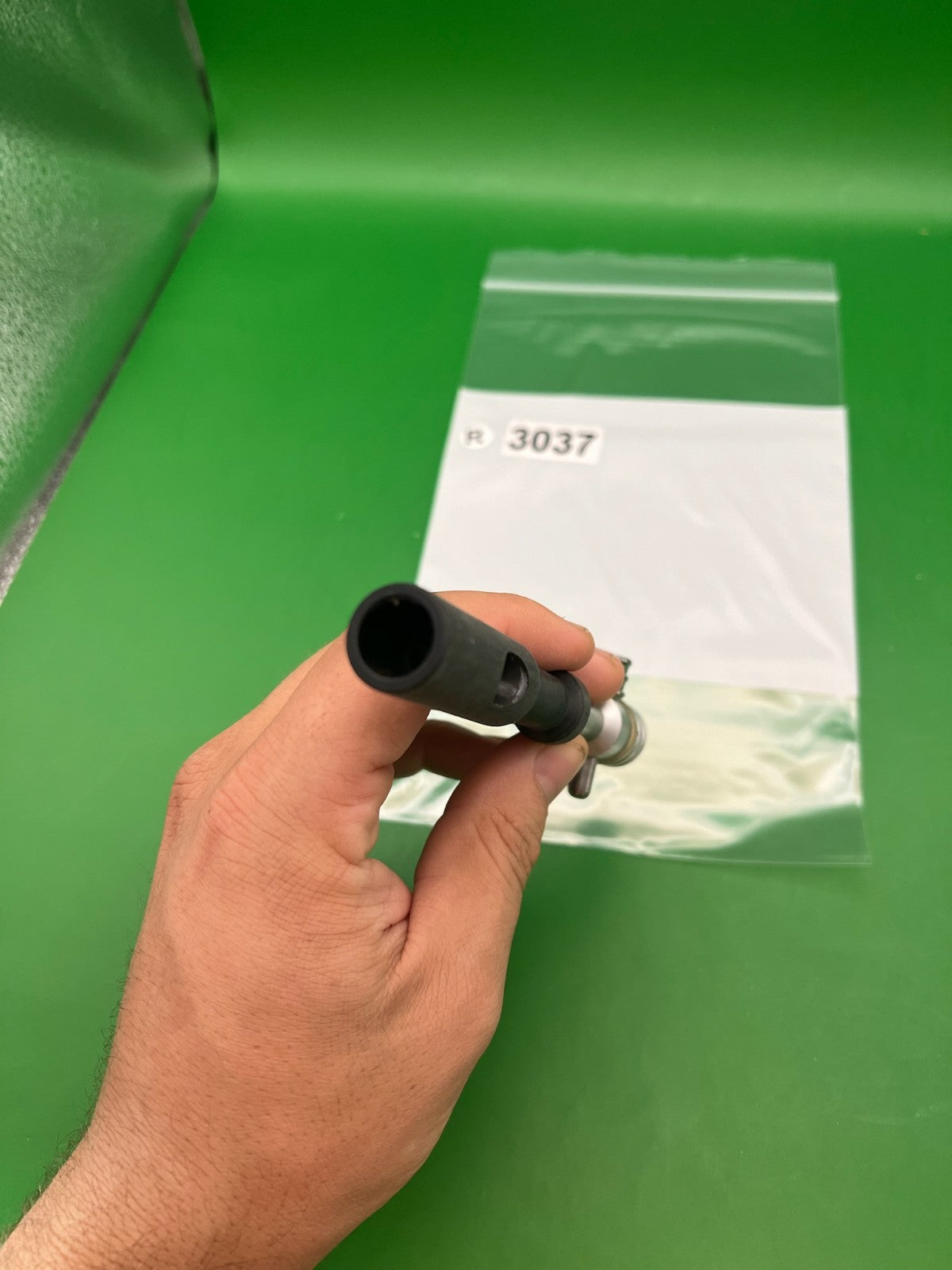 Autococker Bolt