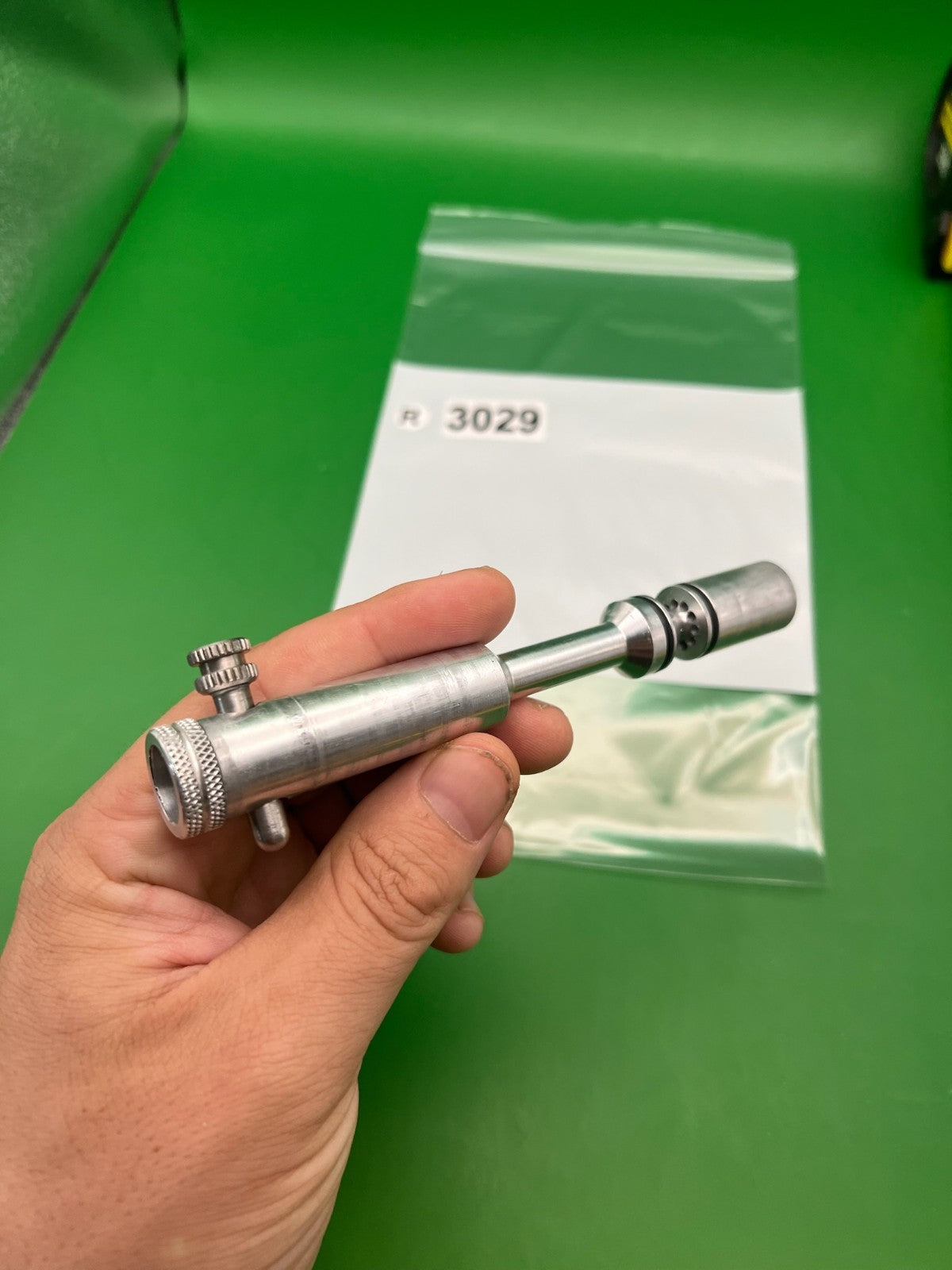 Autococker Bolt