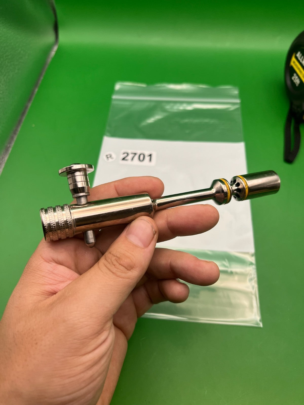 Autococker Bolt