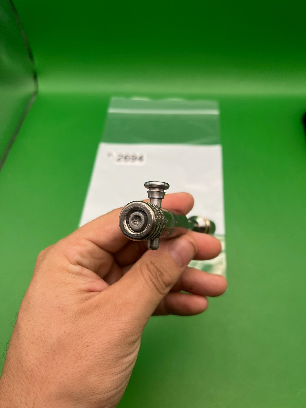 Autococker Bolt