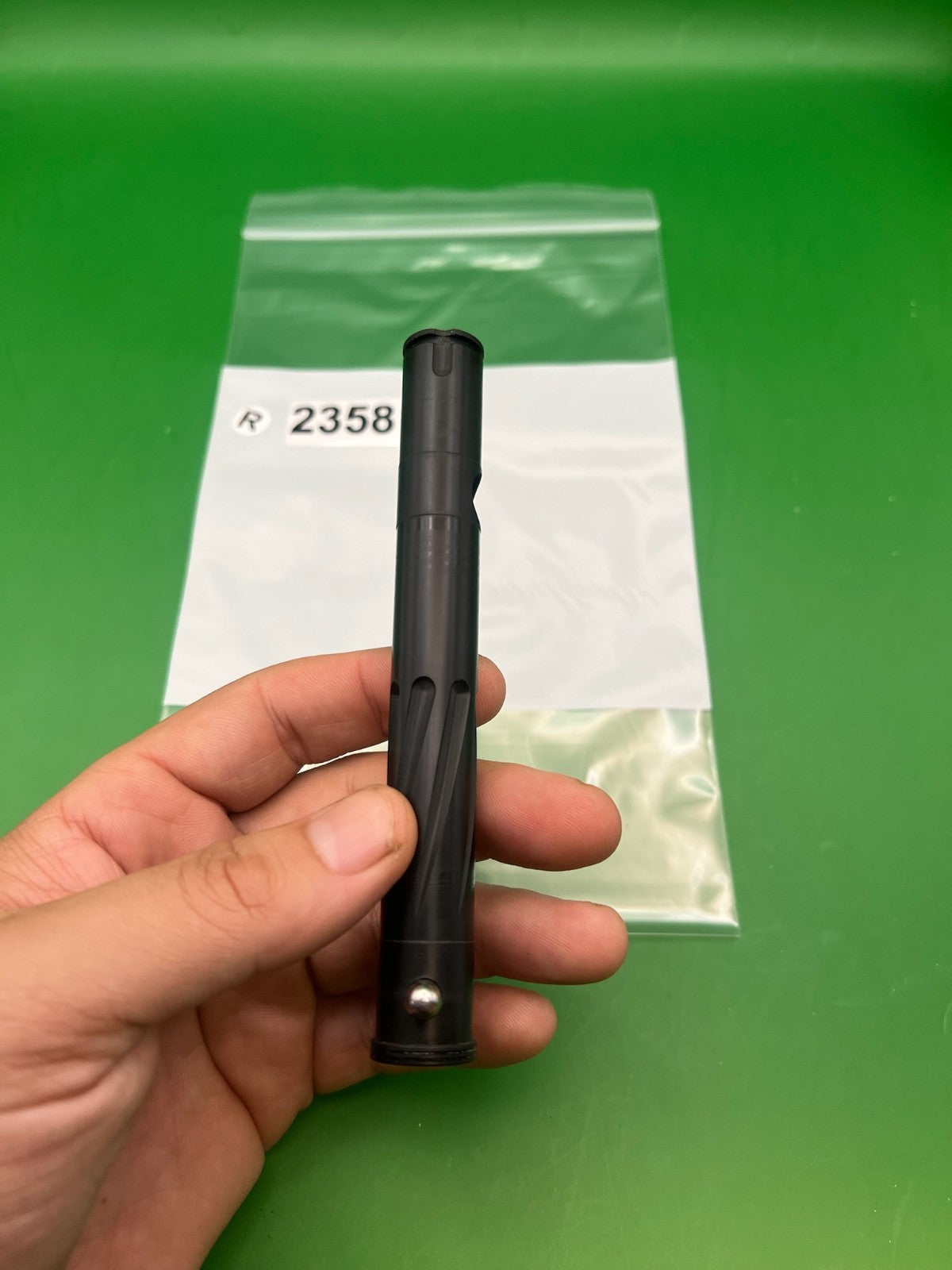 Autococker Bolt