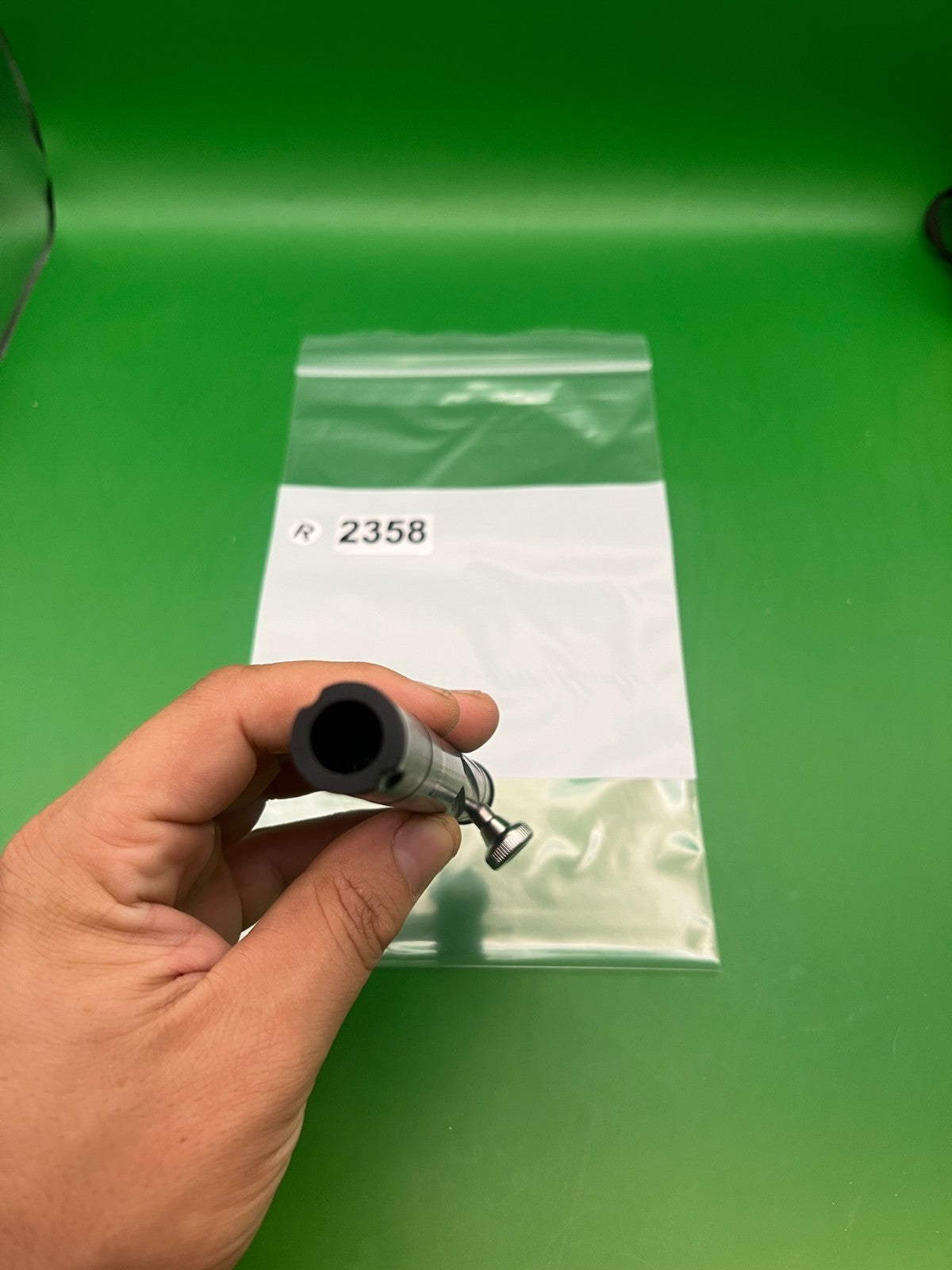 Autococker Bolt
