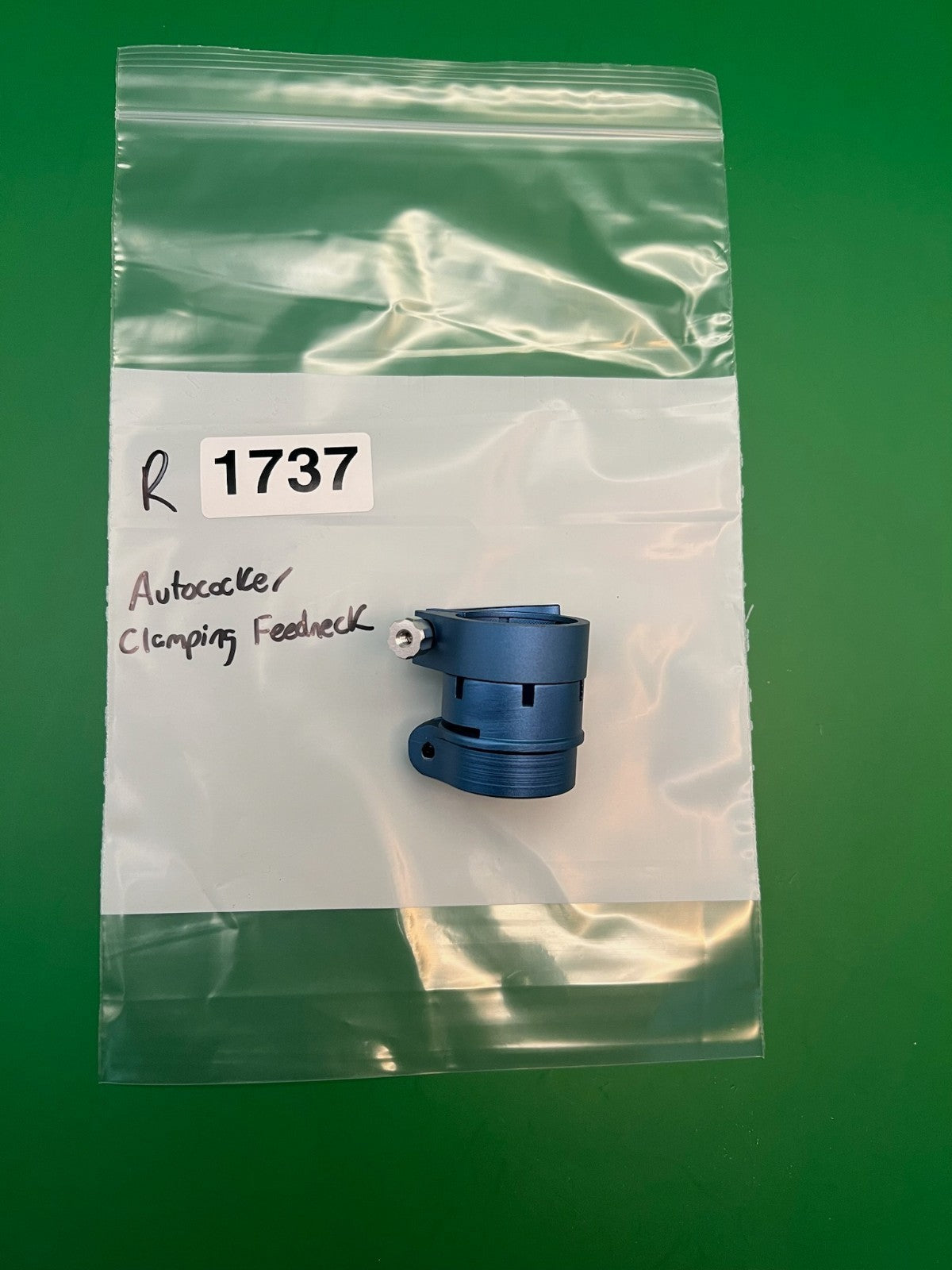 Autococker Clamping Feedneck Blue