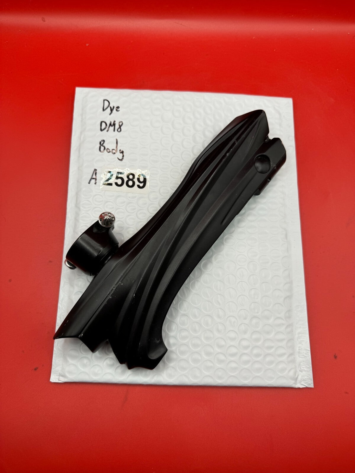 Dye DM8 Body - used paintball marker body - black/dark red anno