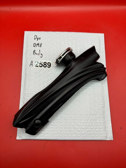 Dye DM8 Body - used paintball marker body - black/dark red anno