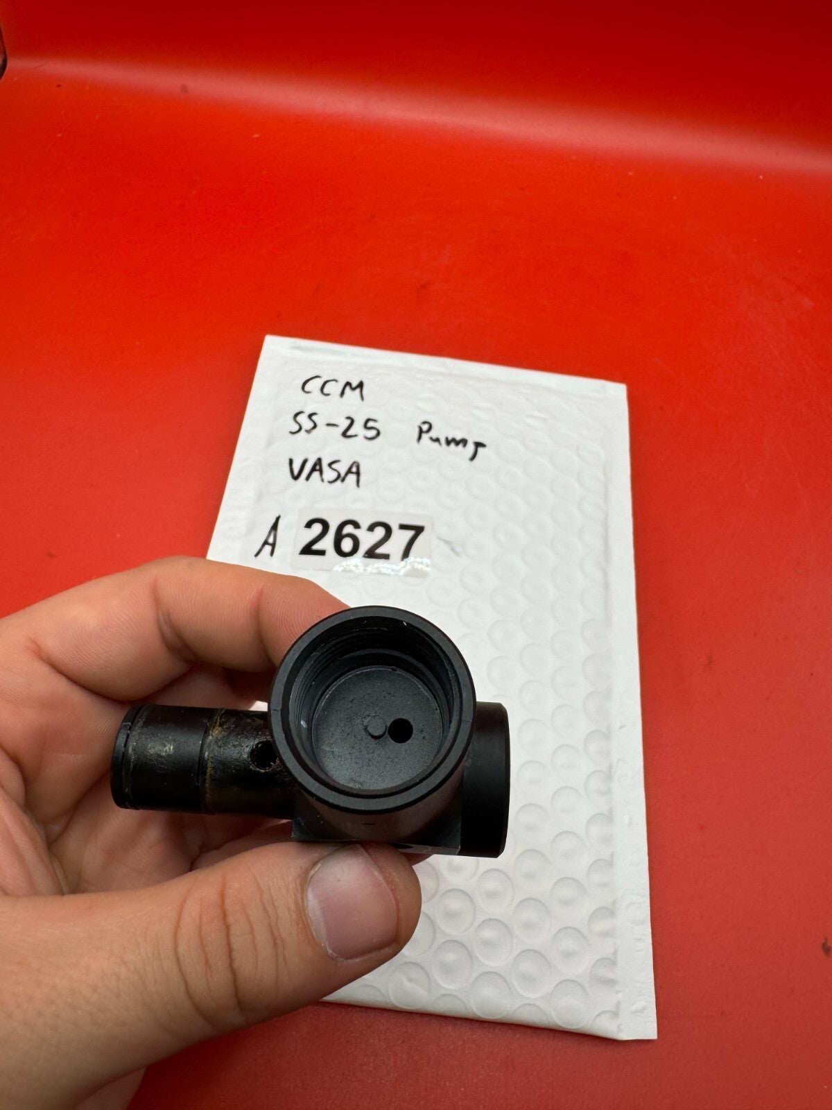 CCM SS-25 Pump VASA - used paintball vertical adapter / vasa (vertical air source adapter) - black