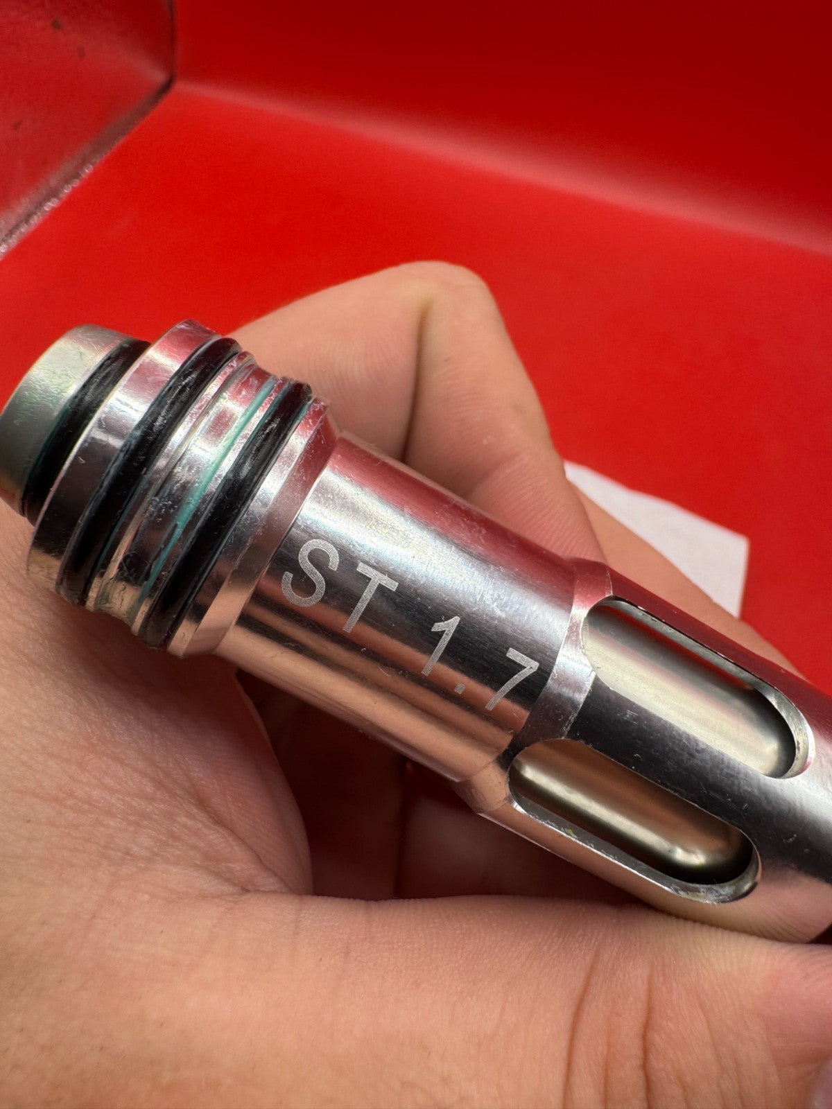 Planet Eclipse Geo 1 Bolt/Engine