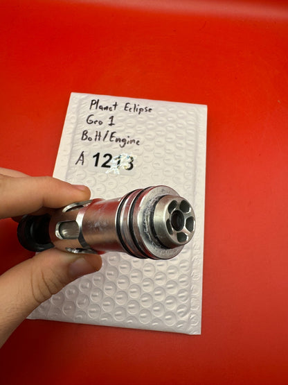 Planet Eclipse Geo 1 Bolt/Engine - used paintball bolt/engine assembly - silver/black/red