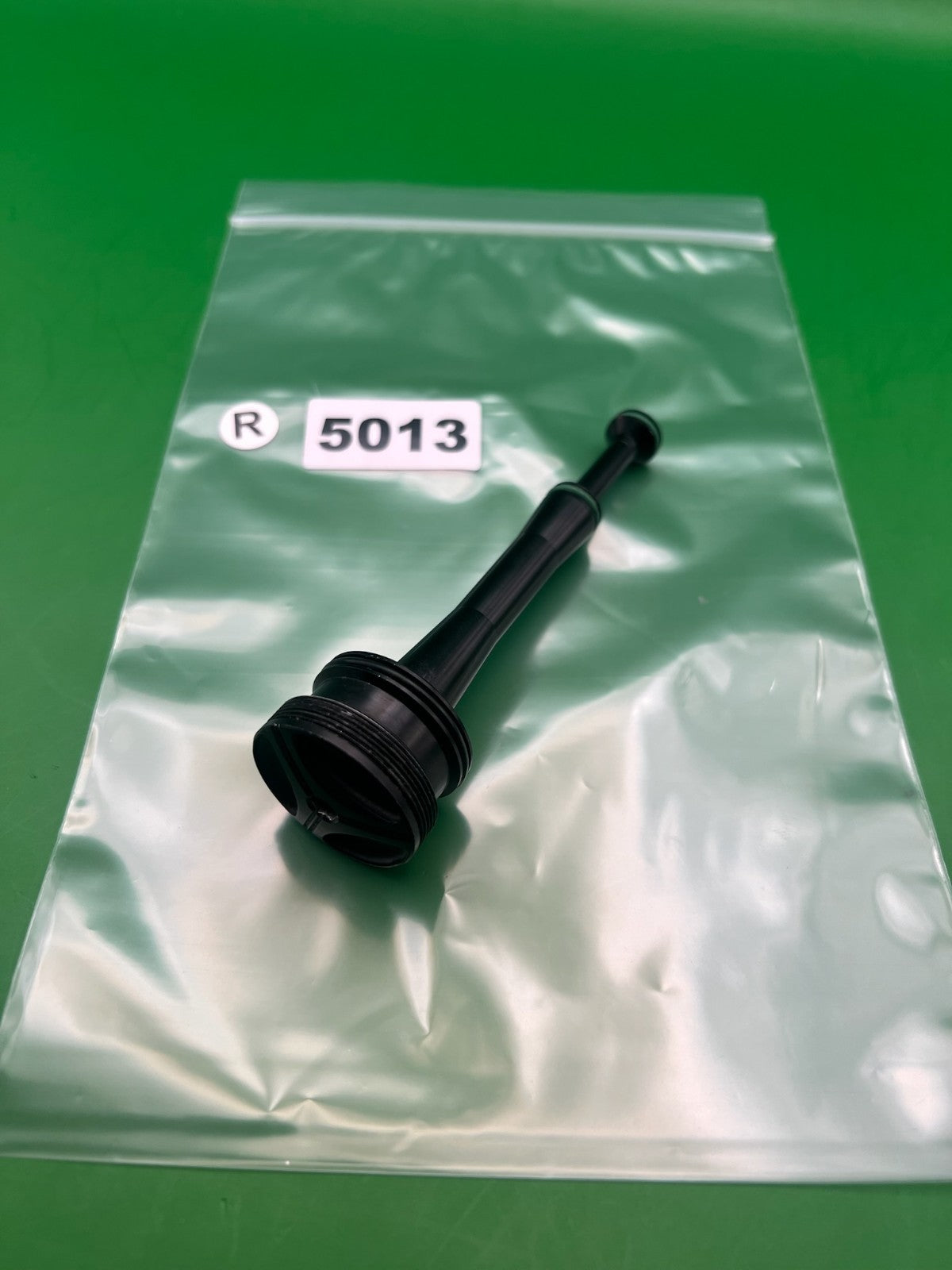 Black Smart Parts Shocker NXT Bolt Guide